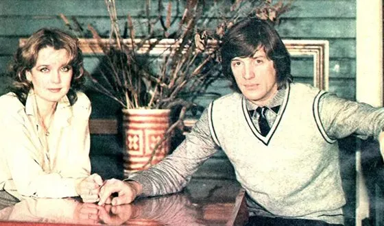 В 1990 году развелась самая красивая советская пара Алфёрова и Абдулов.
