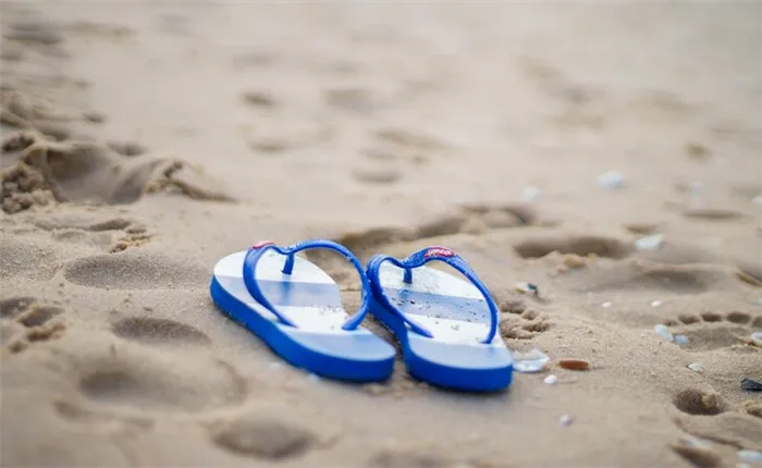Что взять с собой в отпуск на пляж: список необходимых вещей