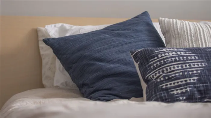 Подушки, которые следует выбирать для сна при остеохондрозе