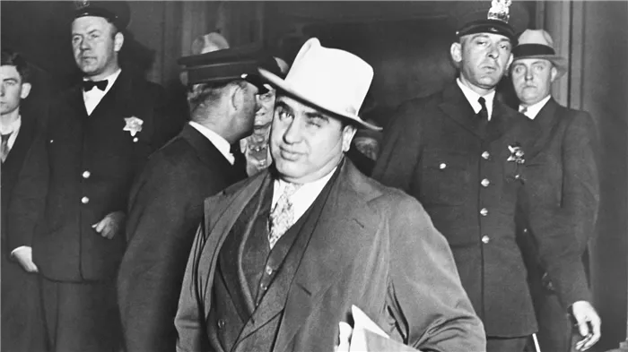 Аль Капоне и его жена