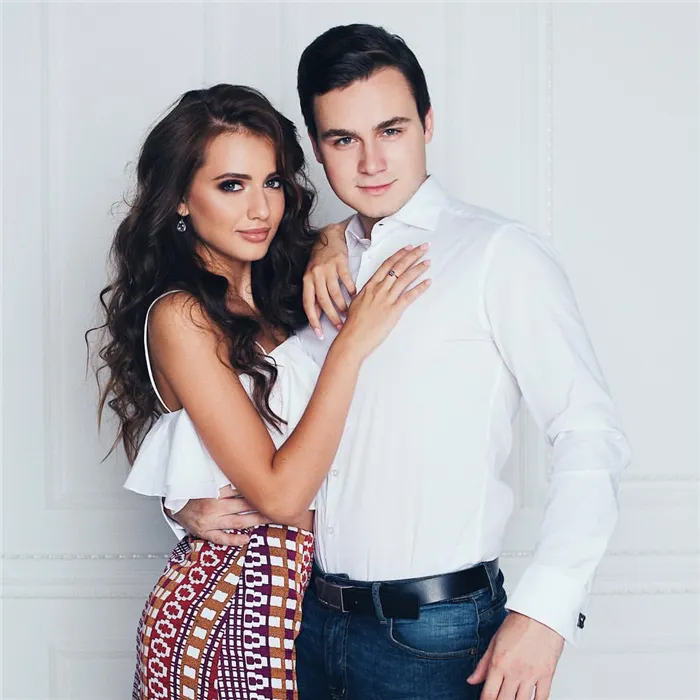 Соболев и его подруга Полина Чистякова