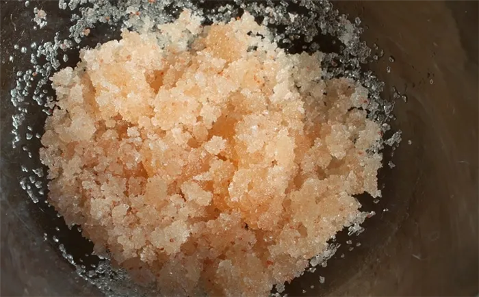 Отшелушивание с помощью соли