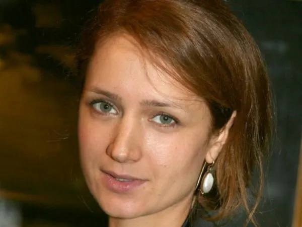 Виктория Исакова.