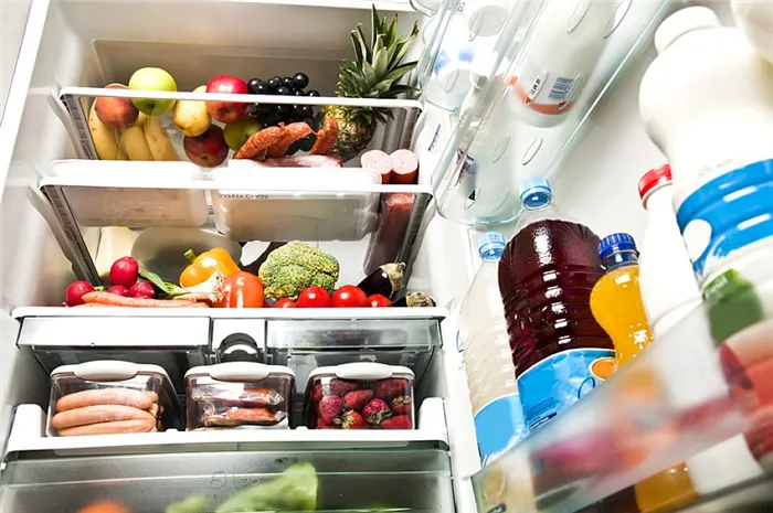 Правильное хранение продуктов в зоне холодильника поддерживает порядок
