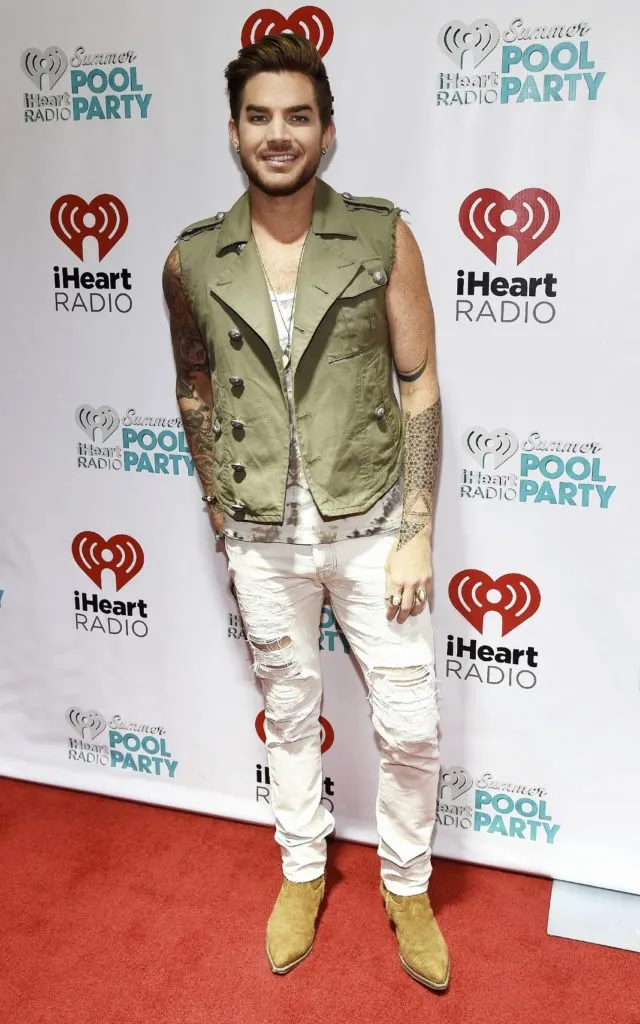 АдамЛамберт на вечеринке iHeartRadio в Лас-Вегасе, 30 мая 2015 года.
