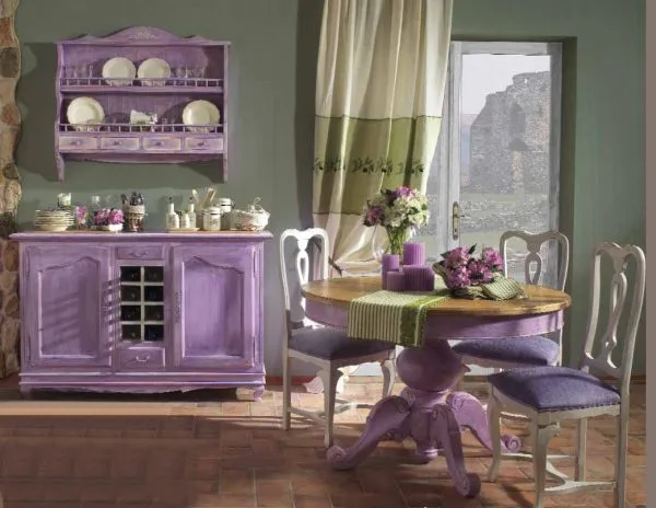 Украсьте кухню фиолетовым цветом