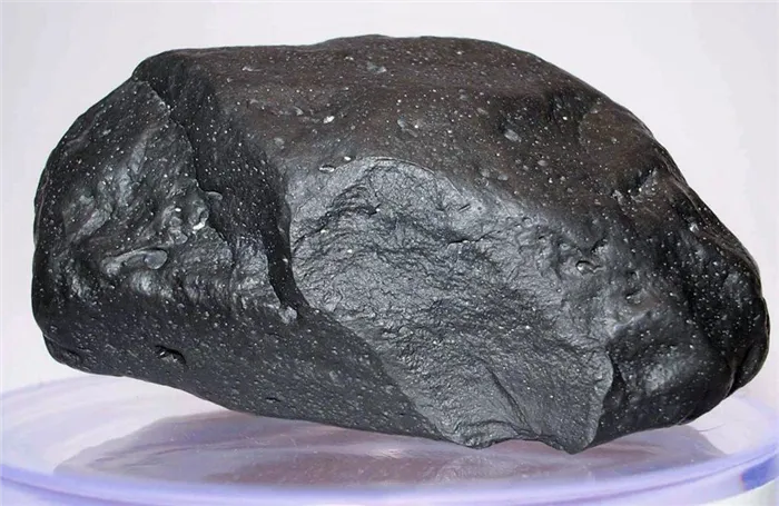 Метеориты с сильно плавящейся корой