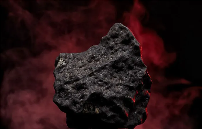 Студийная фотография Челябинского метеорита