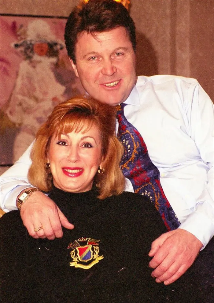 лещенко с женой