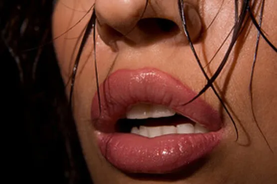 Увеличение губ с помощью липофилинга – как получить естественные «зацелованные» губы