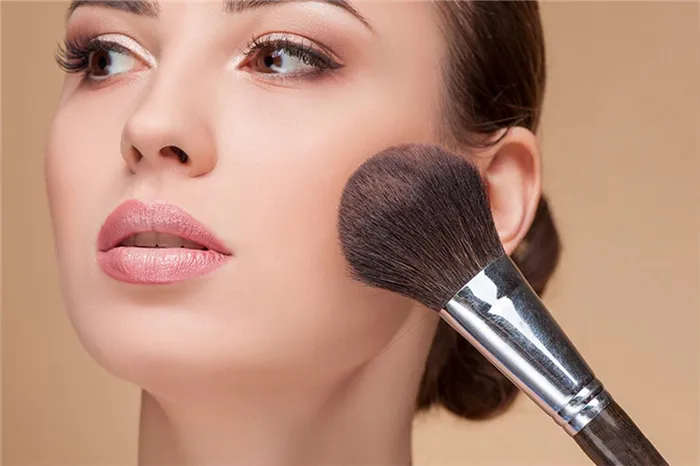 Как косметика поможет изменить форму носа?
