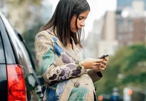 Мода для беременных 2023 года — тенденции, фото