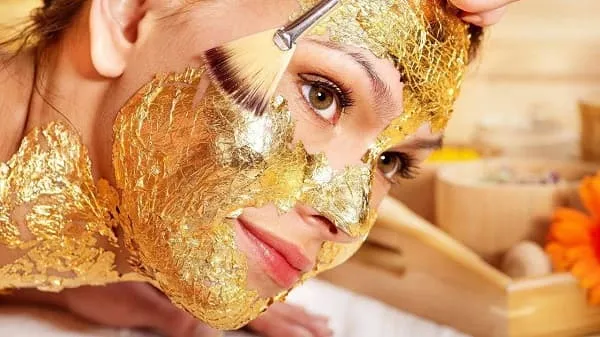 Как выбирают маску для лица в косметологии по типу кожи