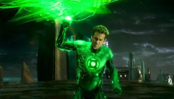 «Зеленый фонарь» Рейнольдс едва справился с ролью супергероя