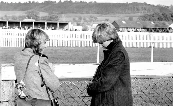 Камилла Паркер-Боулз и принцесса Диана (1980)
