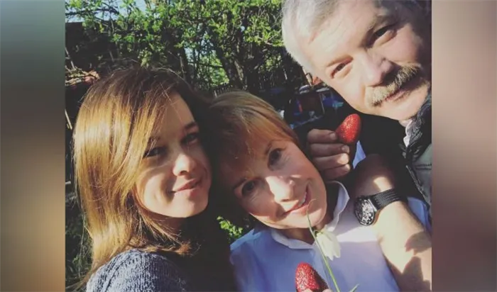 Екатерина Шпица с родителями