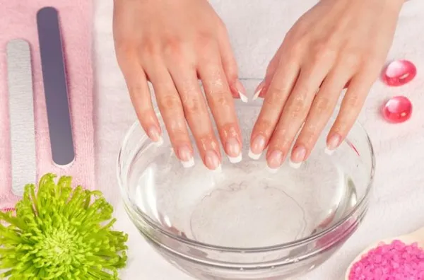 Как быстро высушить лак на ногтях 2