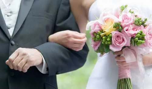 Почему жених не должен видеть платье невесты до свадьбы 3