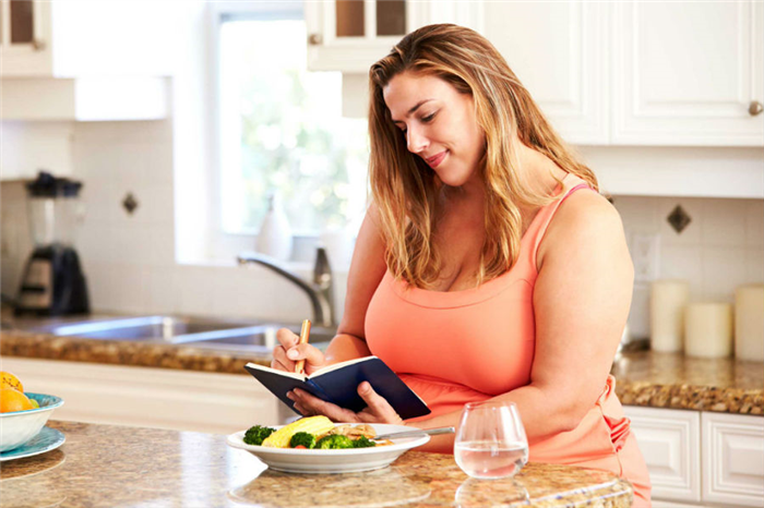 10 мифов и фактов о метаболизме: откуда берется лишний вес и как от него избавиться?